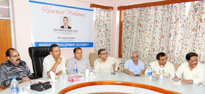 Jora reviews progress of Srinagar Master Plan - Daily Excelsior
