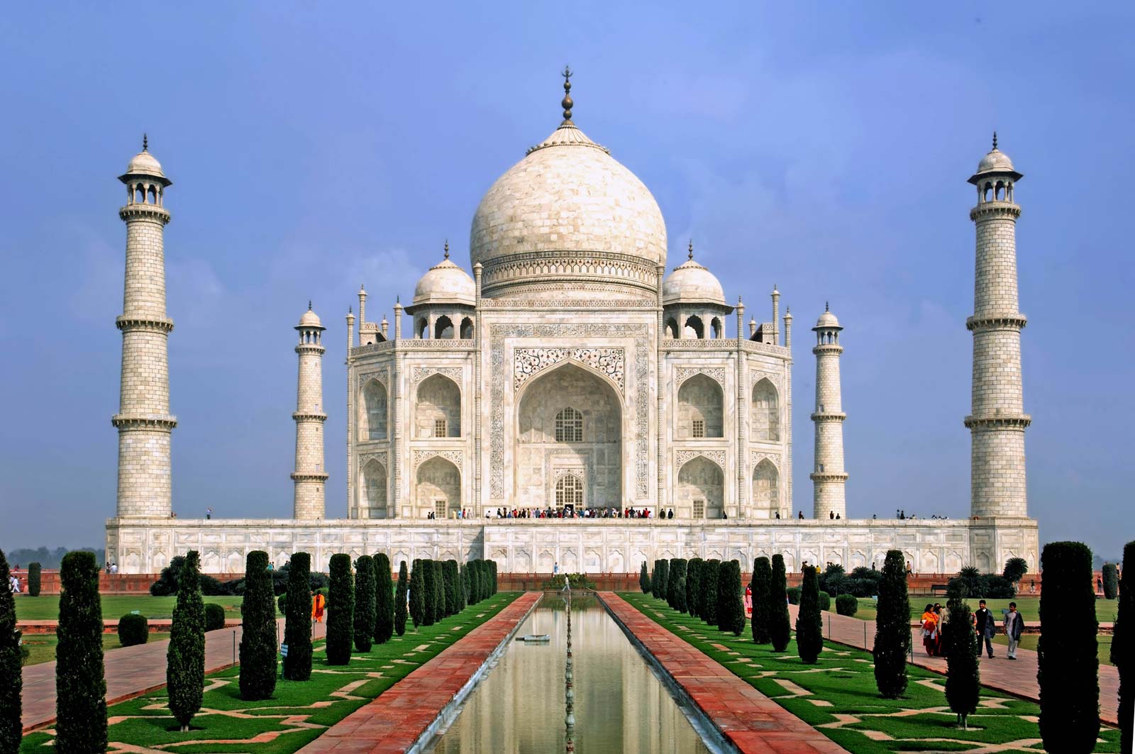 Open closed doors in Taj Mahal to ascertain presence of Hindu idols ...