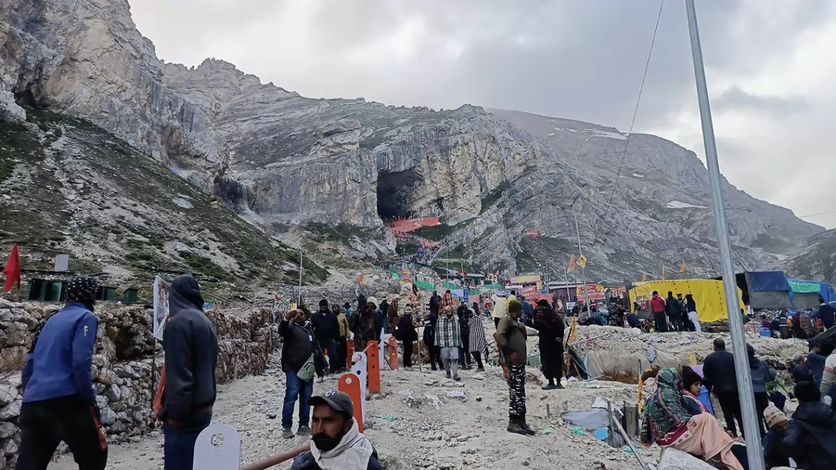 Excelsior Numbers Amarnathji Yatra Surpasses Previous Year's Numbers: A Successful ...