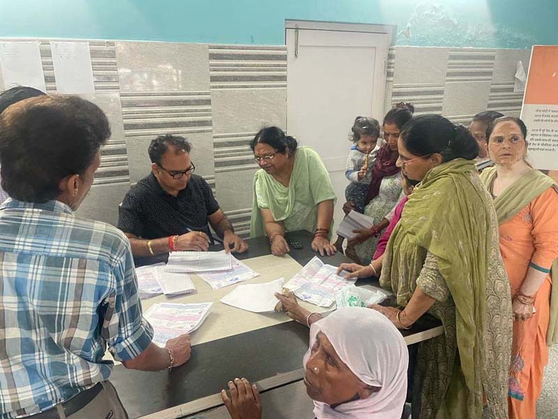 Angral takes issue of high electricity bills to PDD authorities - Daily ...